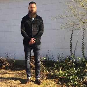 Meet your Posher, Troy